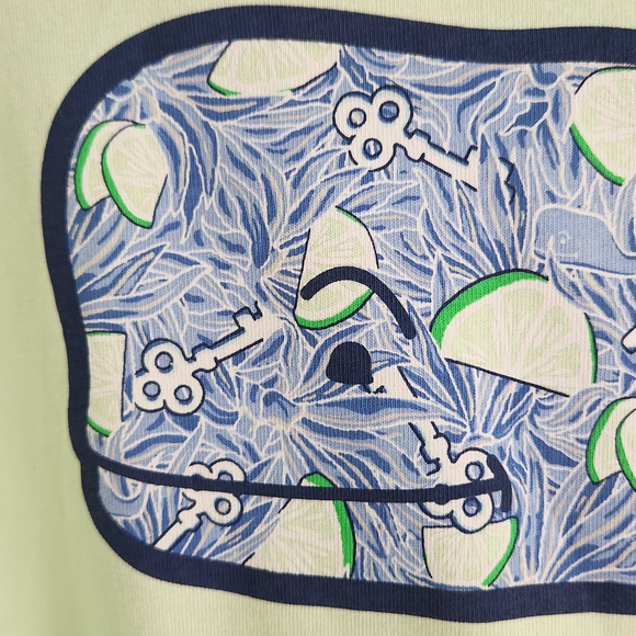 Vineyard Vines Light Green Key Lime Whale T-Shirt 100% Cotton Size L - Picture 10 of 12